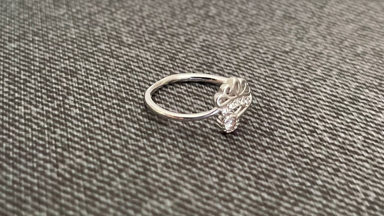 Amora Arrow Ring